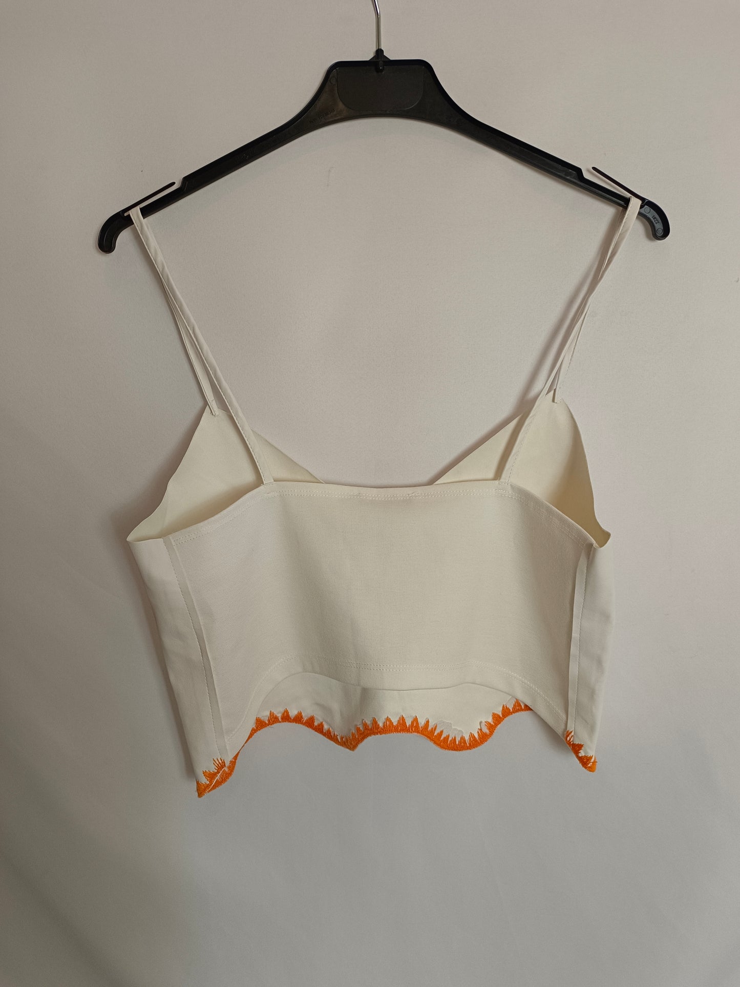 ZARA. White embroidered Ts top