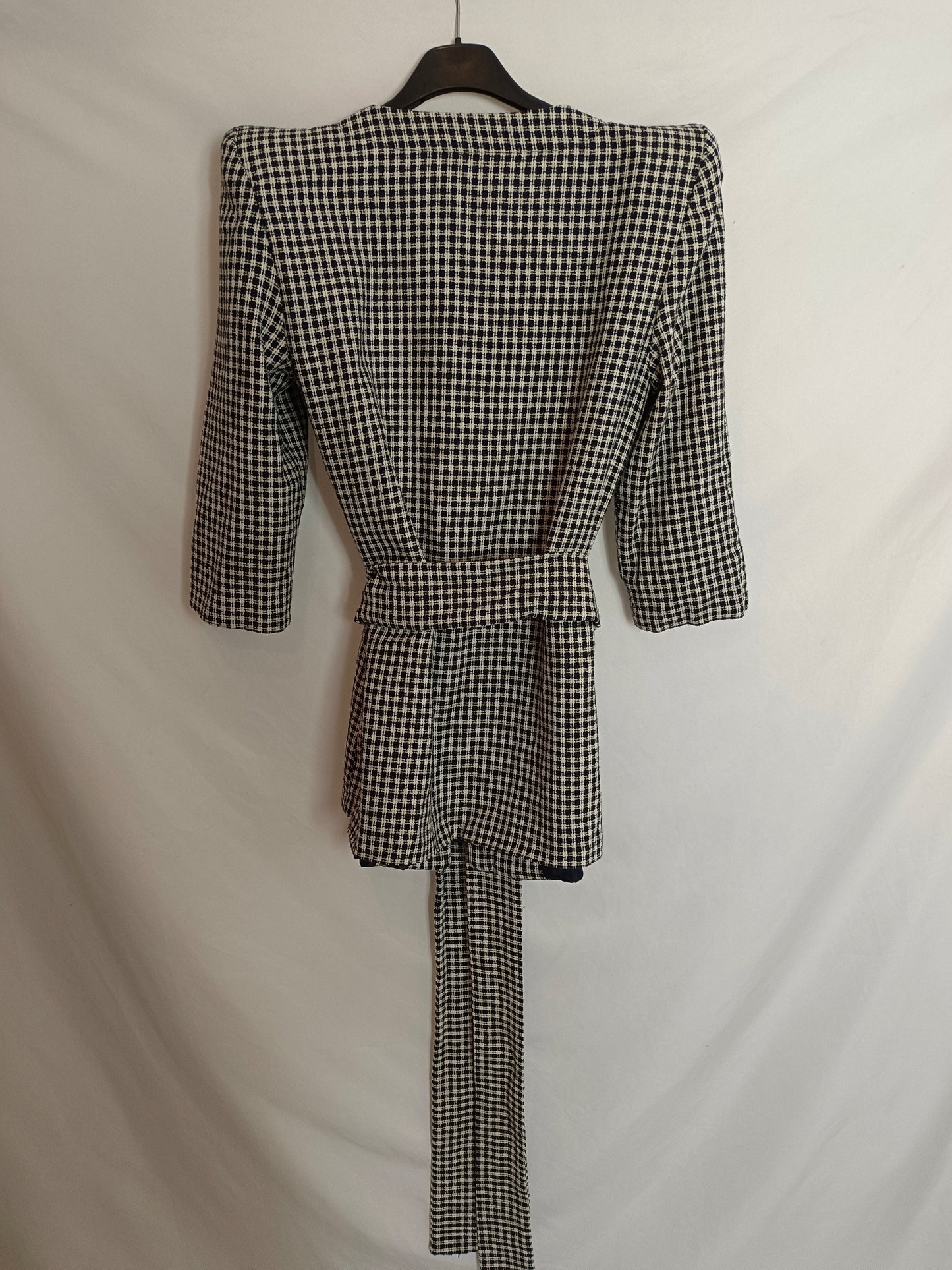 MATTUI. Blazer tweed azul y beige T.m