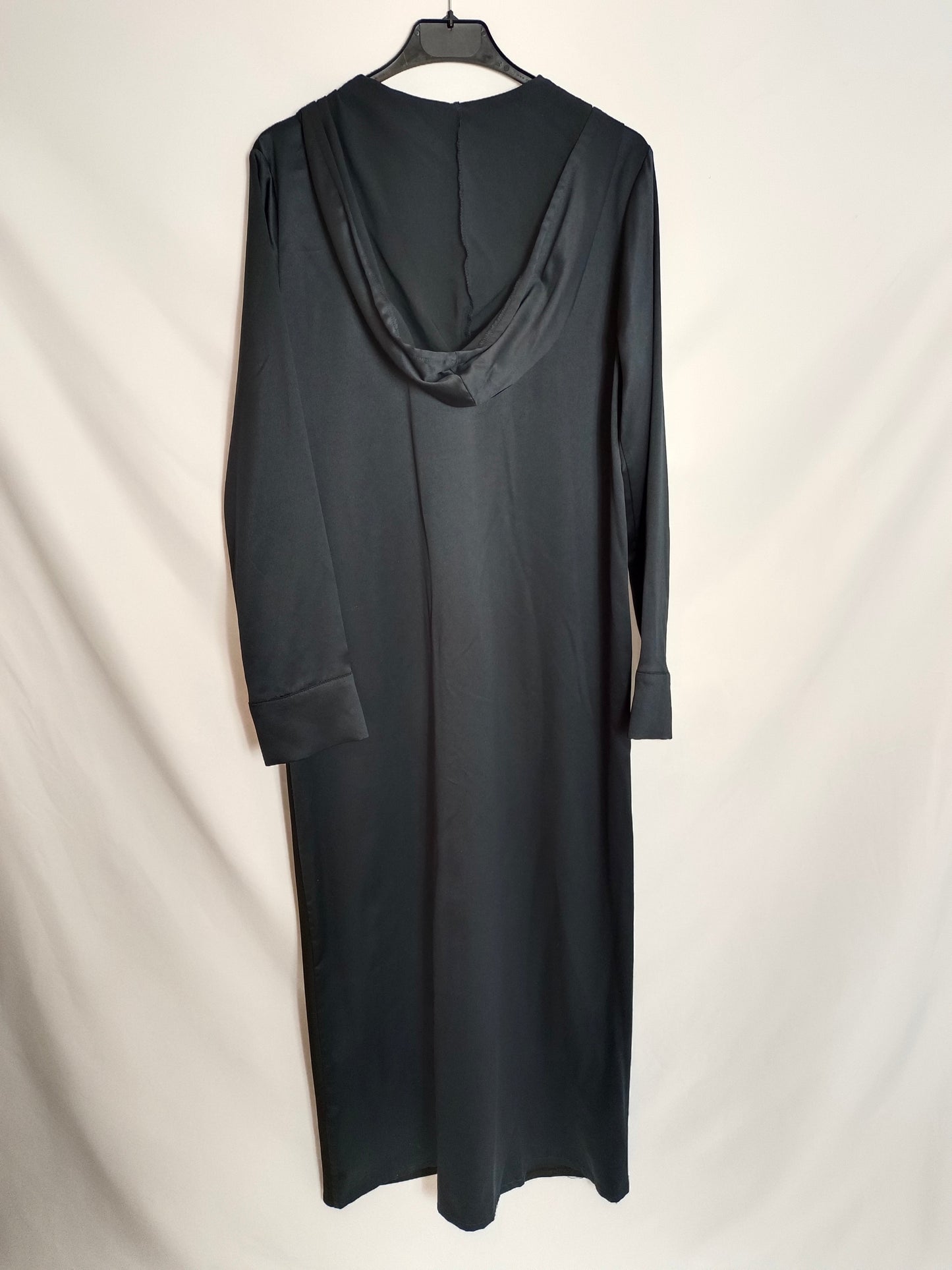 ZARA. Vestido/chaqueta largo negro T.m