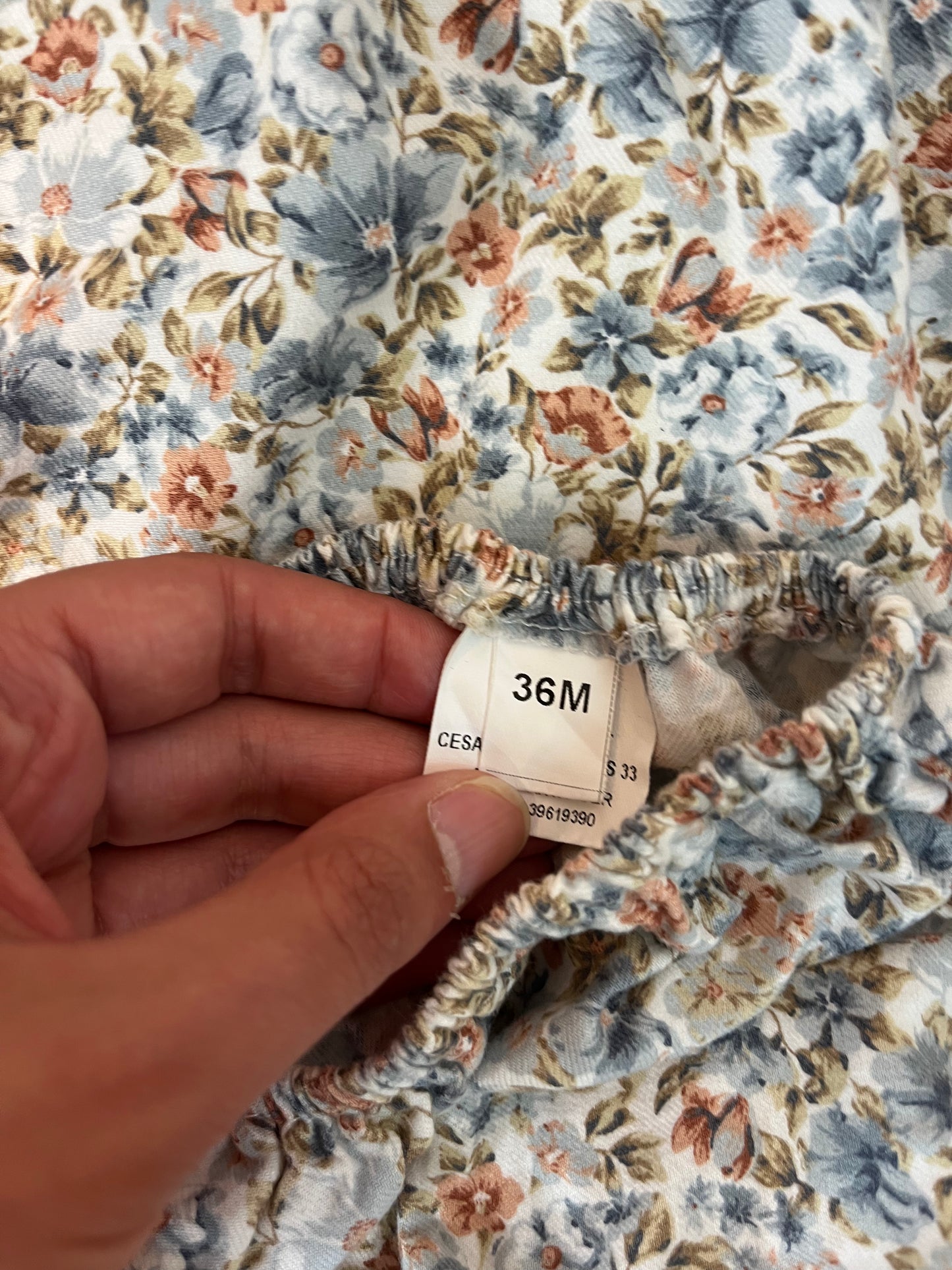 DOÑA CARMEN. Jesusito estampado flores. T 3 años