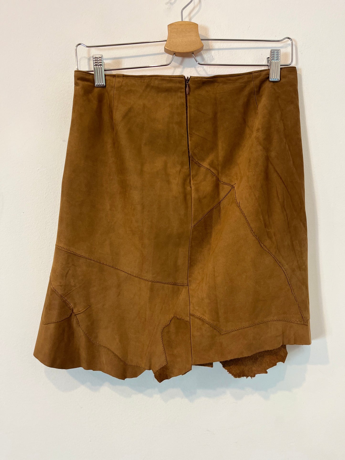 OTRAS. Falda piel vintage T.u(38)