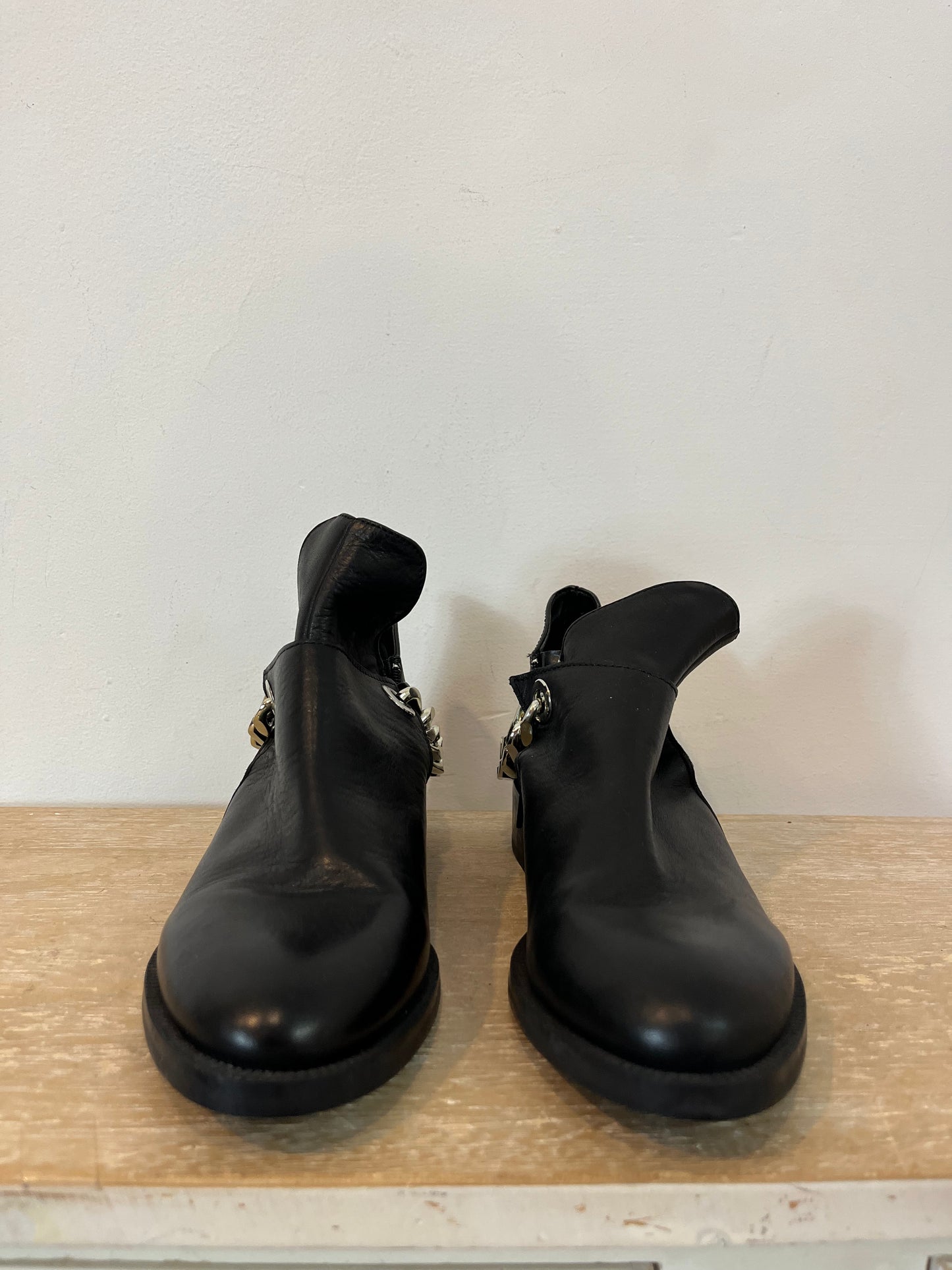 ZARA. Black chain ankle boots. Size 39