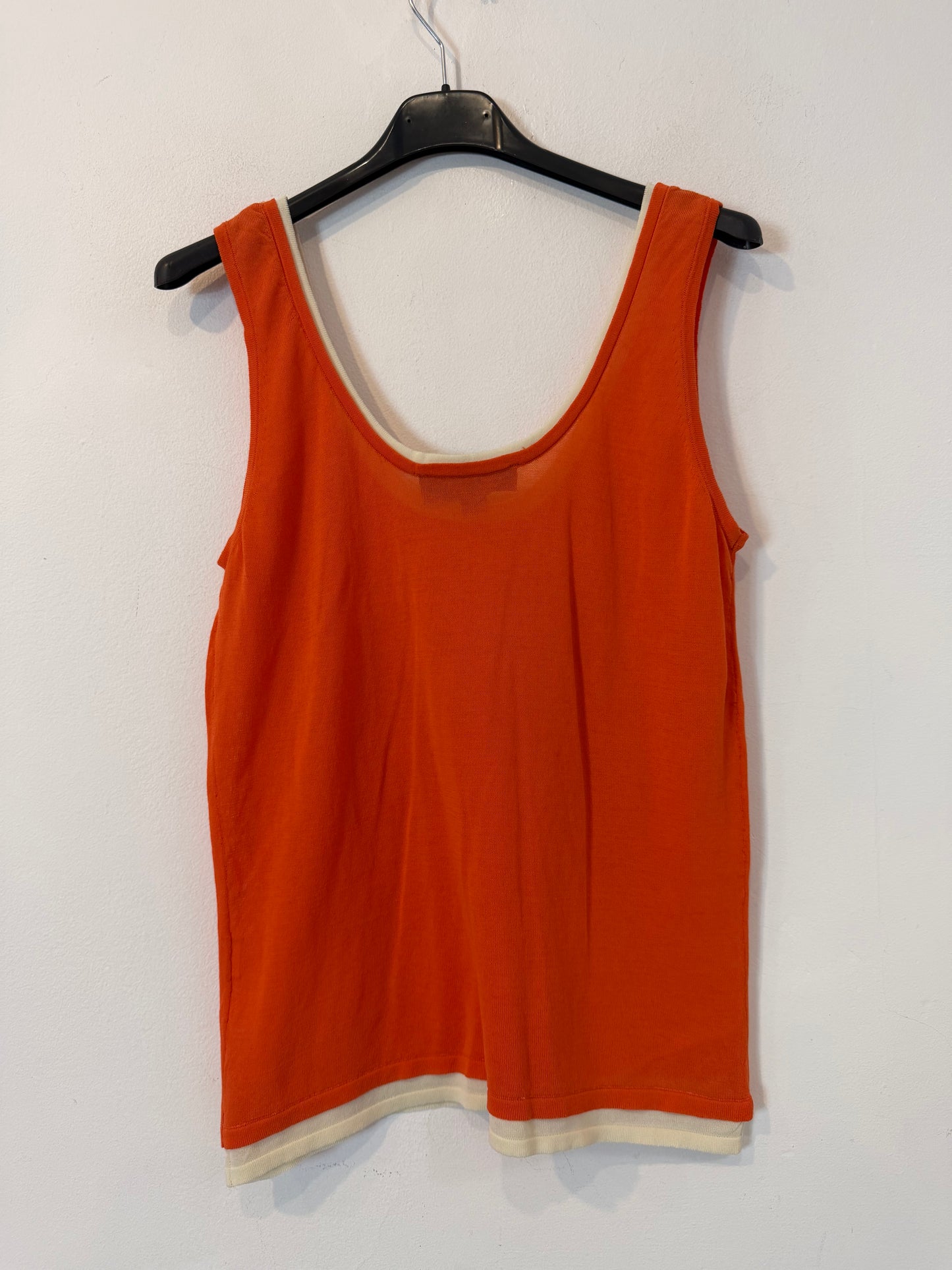 ZARA. Conjunto top y chaqueta de punto naranja