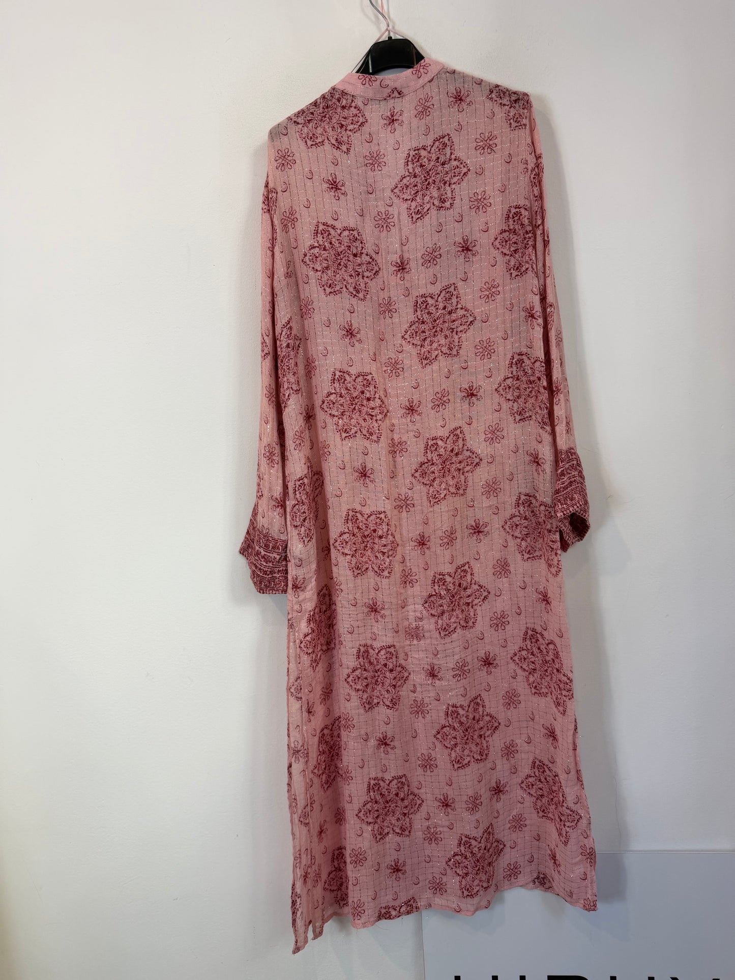 ZARA. Vestido largo rosa estampado