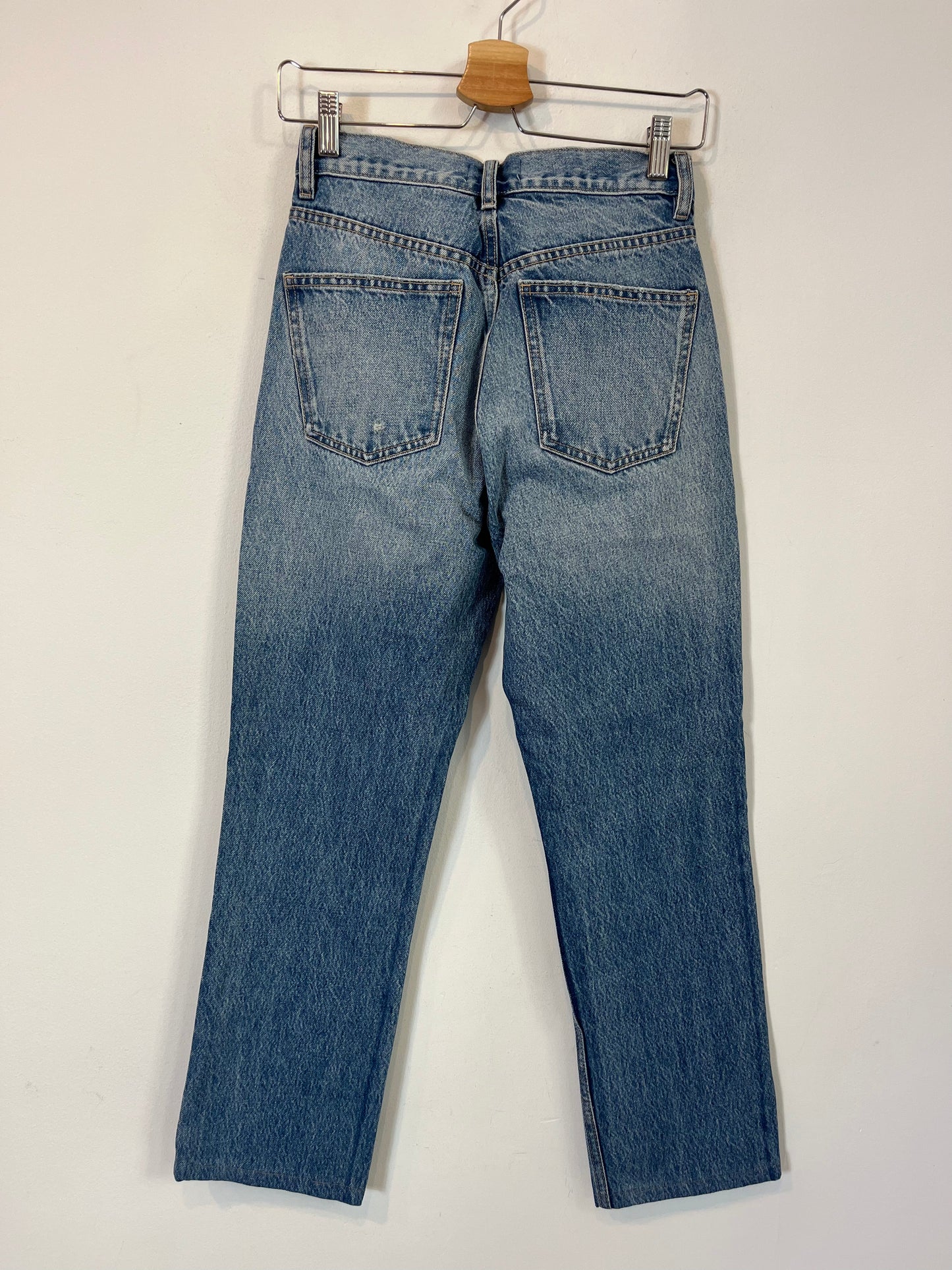 ZARA. Straight-leg denim trousers. Size 34