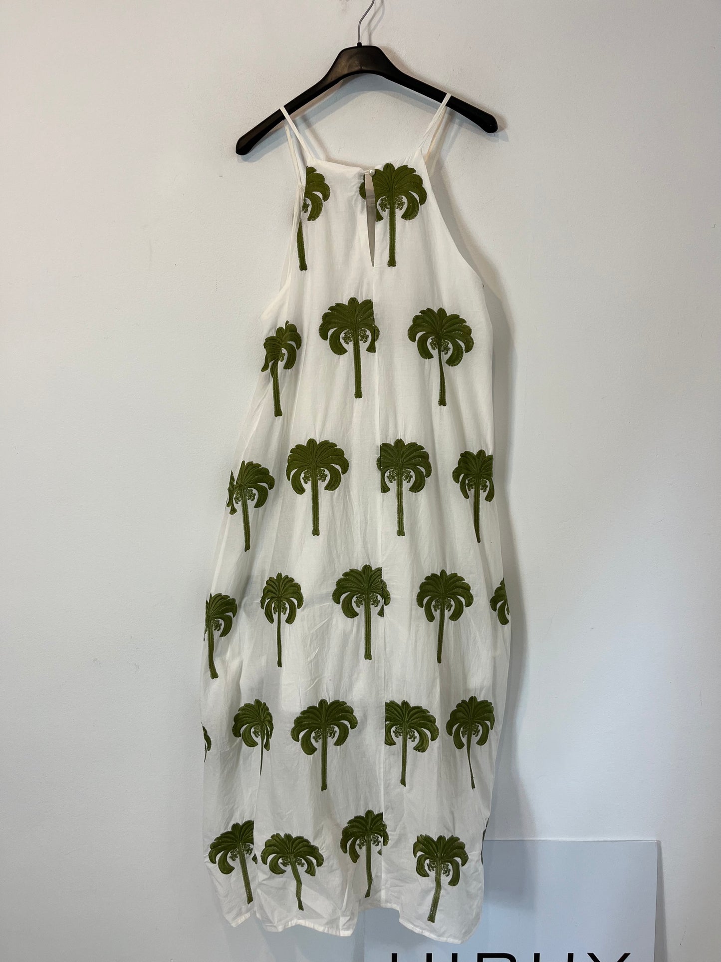 OTRAS. Vestido blanco palmeras. TU (M)