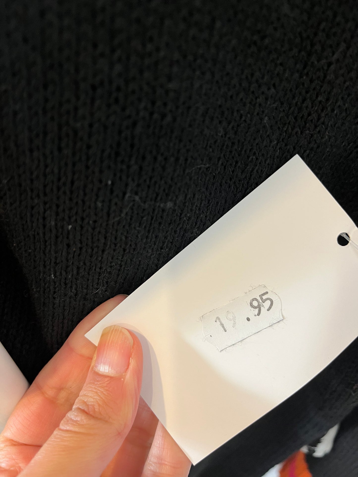 EL ROPERO DE CARMELA. Jersey negro rayas colores. T M