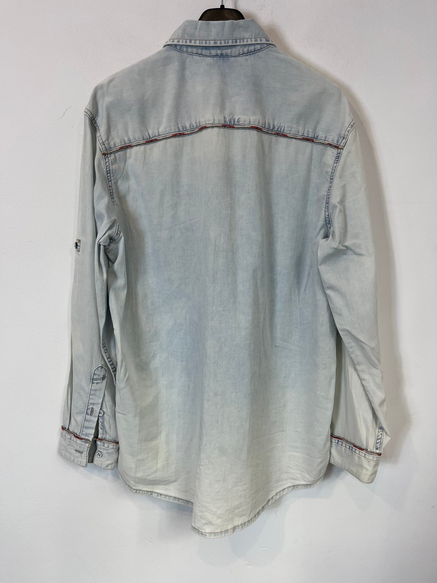 ZARA. Flowy denim shirt with details. Size XS