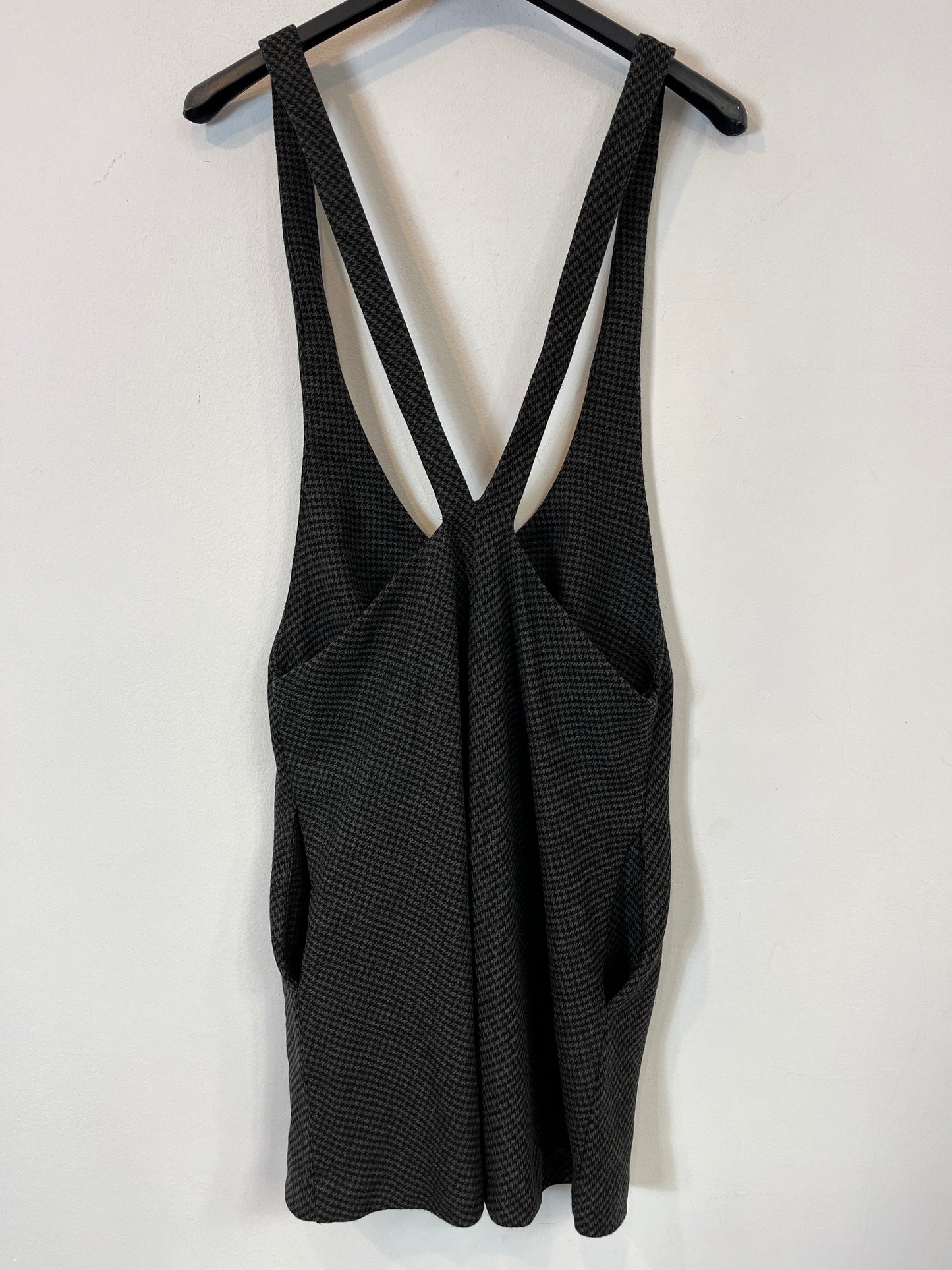 ZARA. Vestido estilo peto pata de gallo. T XS