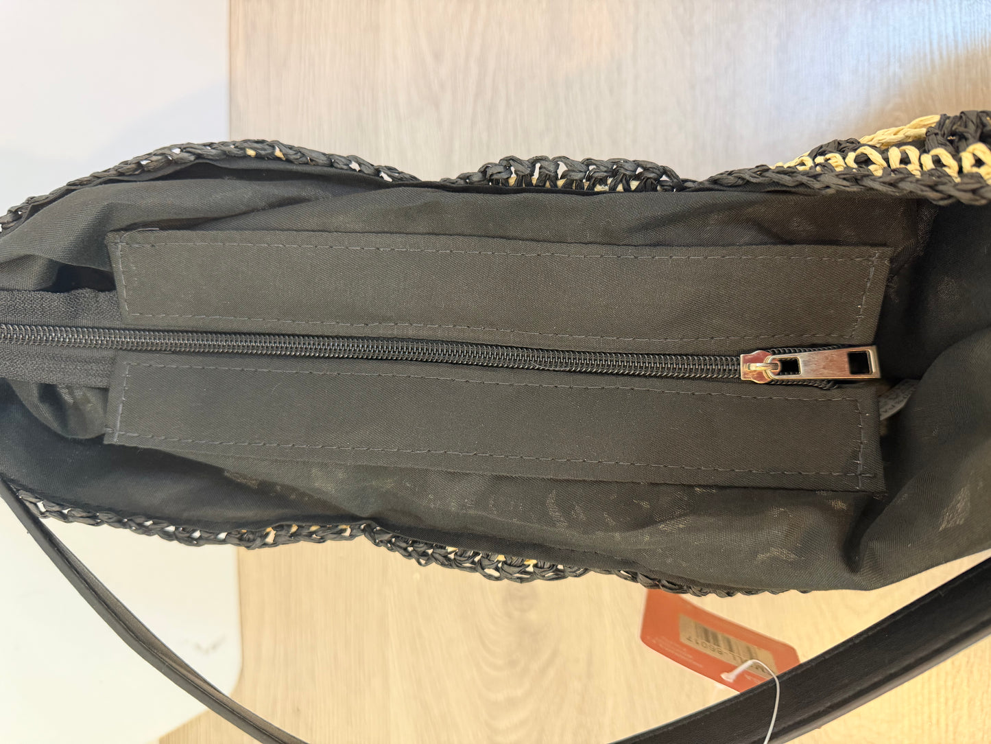 OTRAS. Bolso de hombro de paja diseño de cuadros