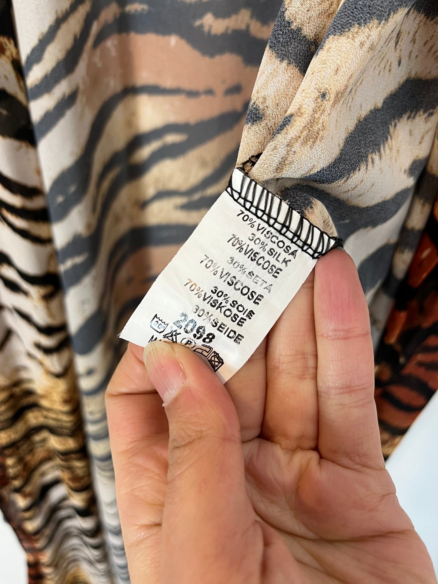 OTRAS. Kaftán animal print semitransparente. TU