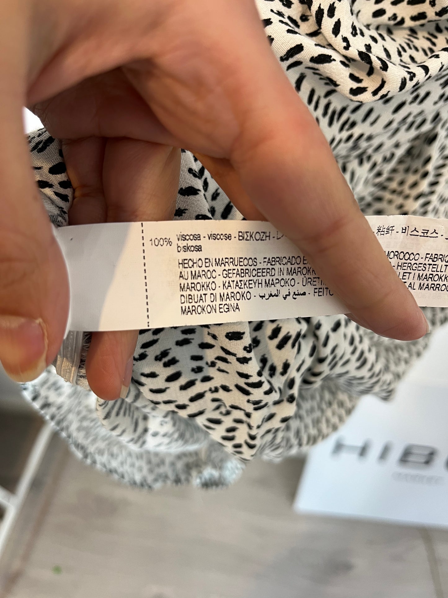 ZARA. Short black and white gathered dress. TS