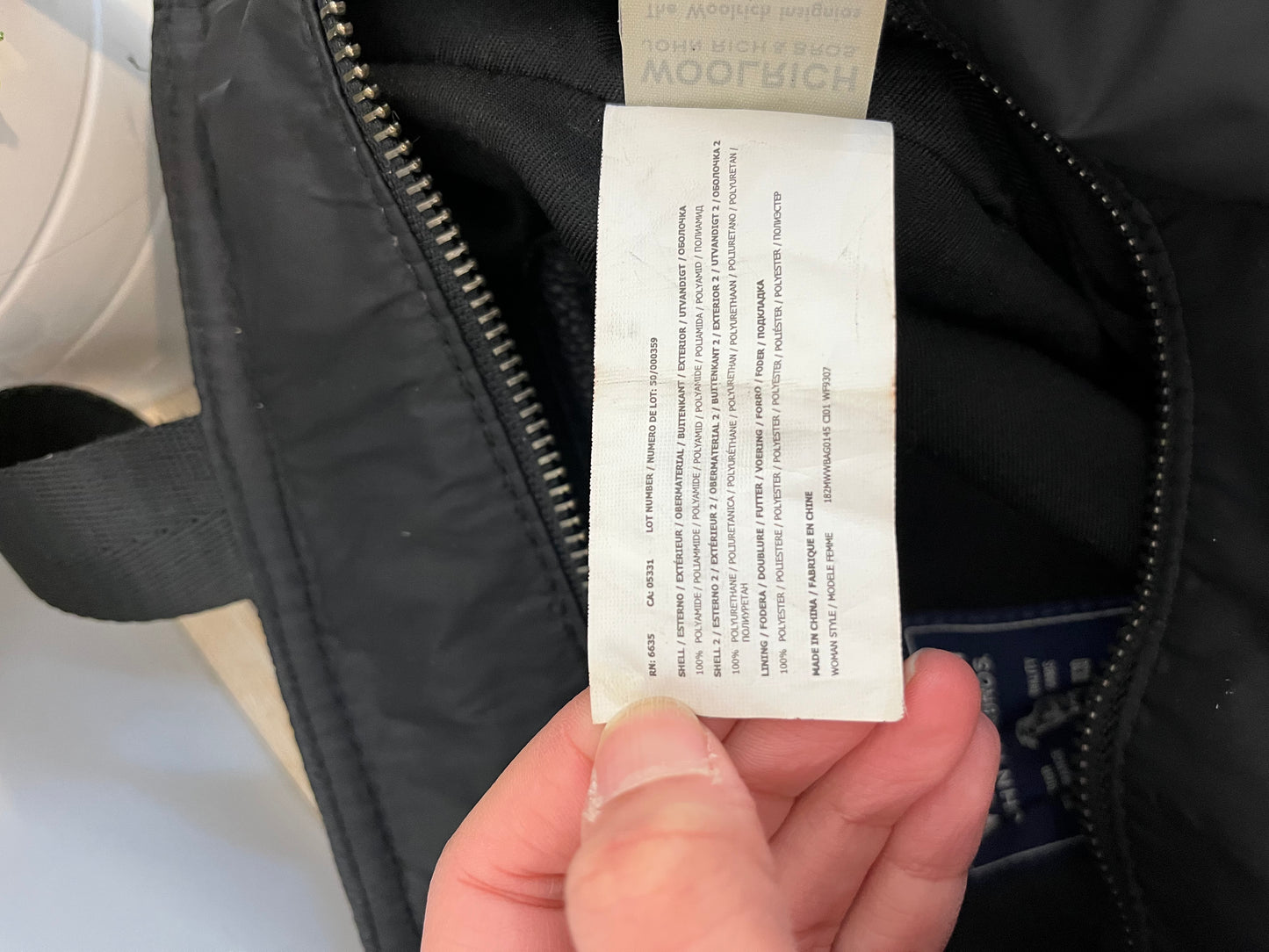 WOOLRICH. Semi-rigid quilted black bag