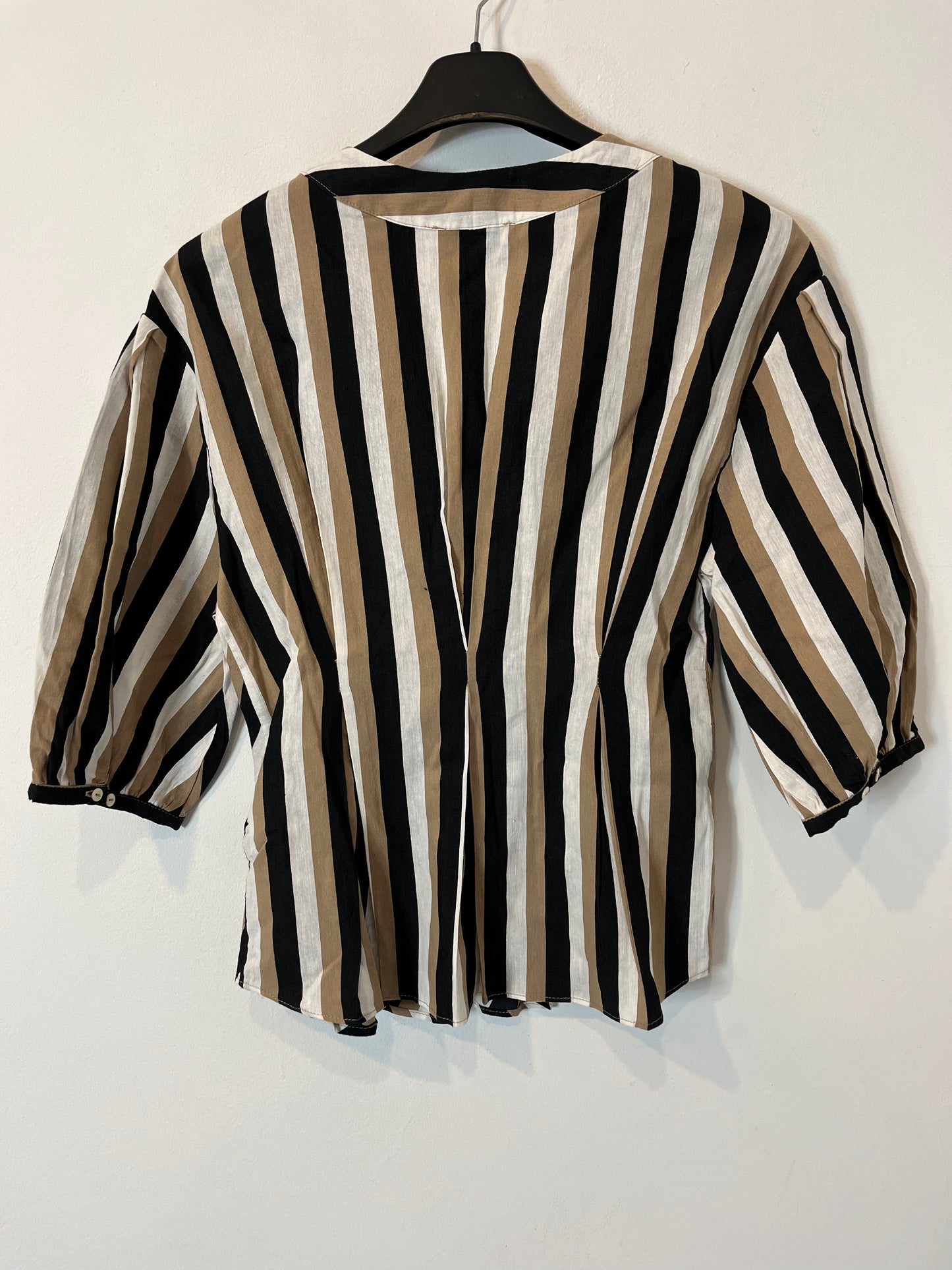 ZARA. Striped button-down blouse. XS