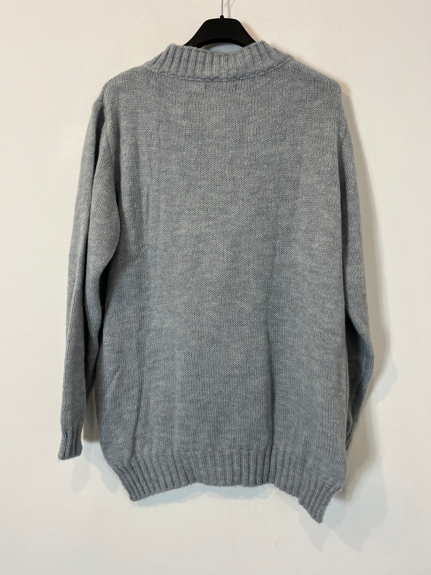 OTHERS. V-neck sweater. TL