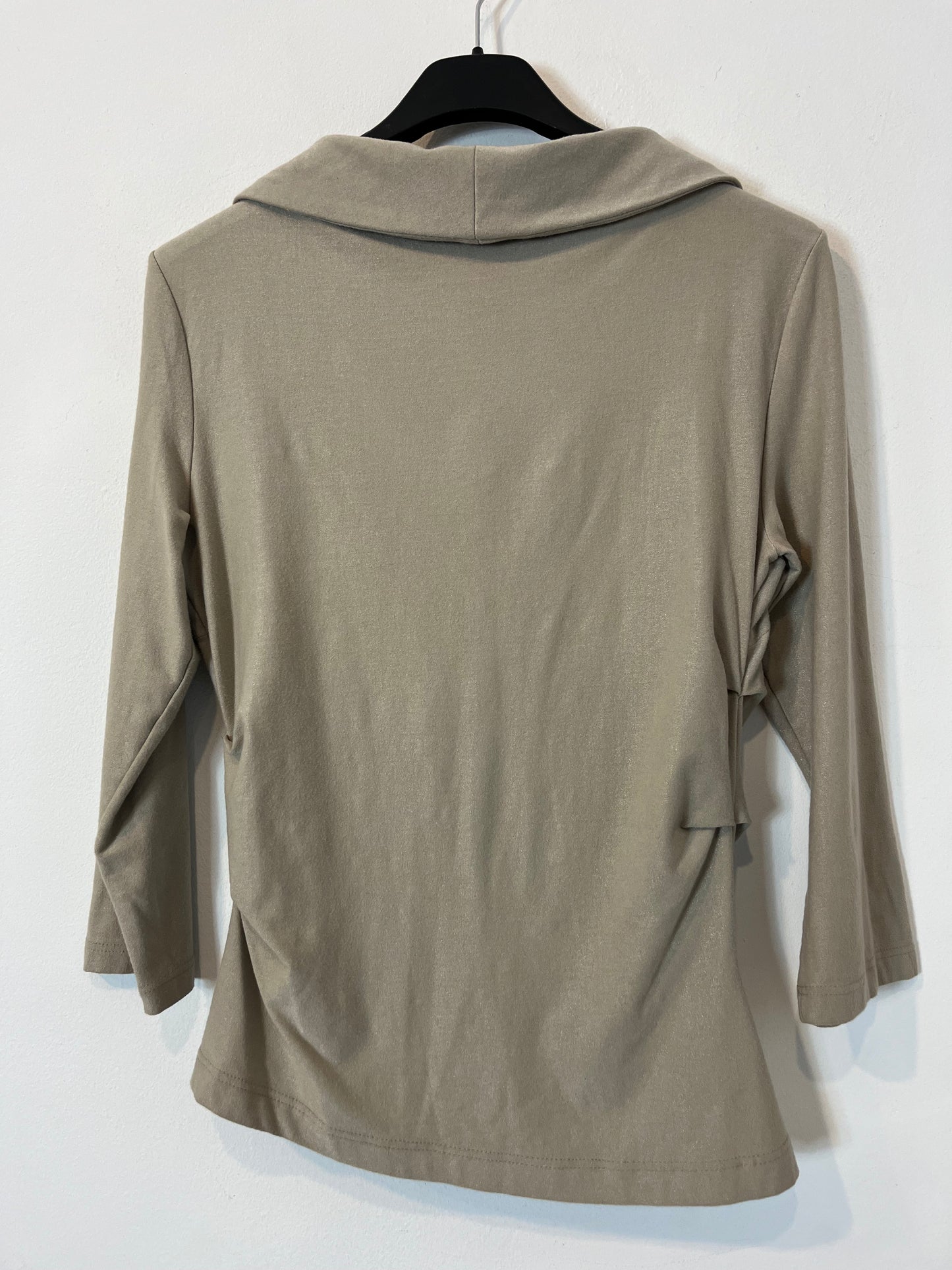 ETXART&PANNO. Top beige botones. T L (S)