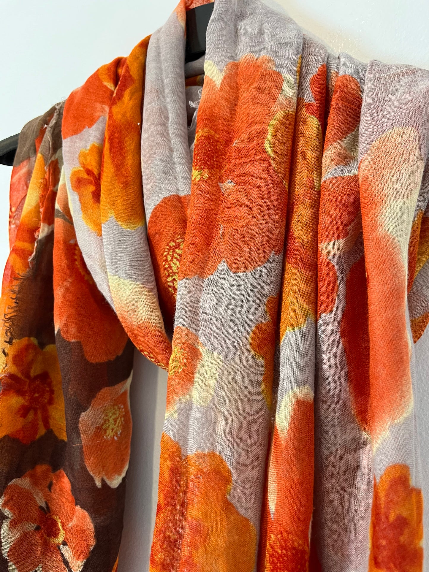 OTRAS. Pañuelo estampado flores