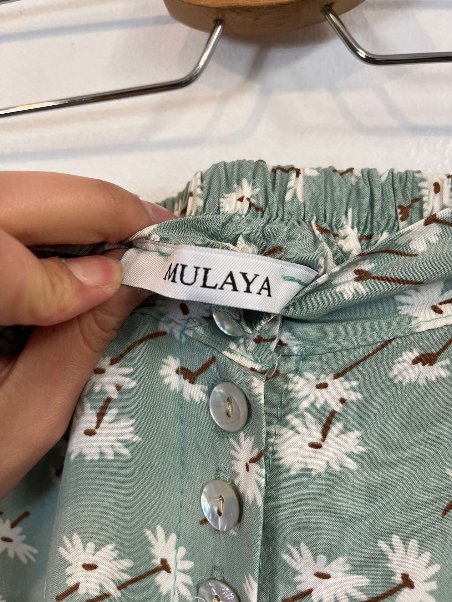 MULAYA. Green floral skirt Tu(38)