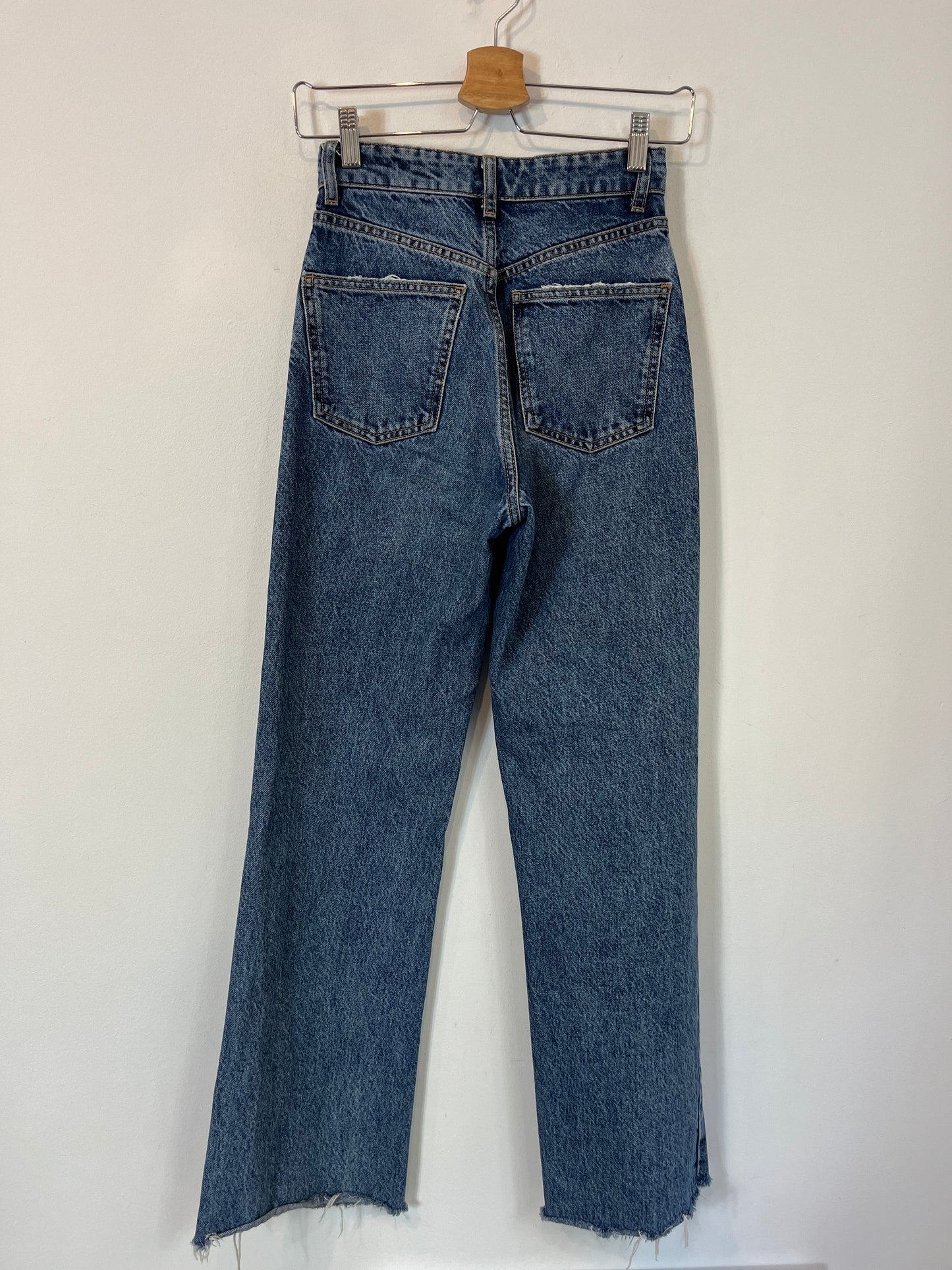 ZARA. Wide-leg denim trousers, size 32