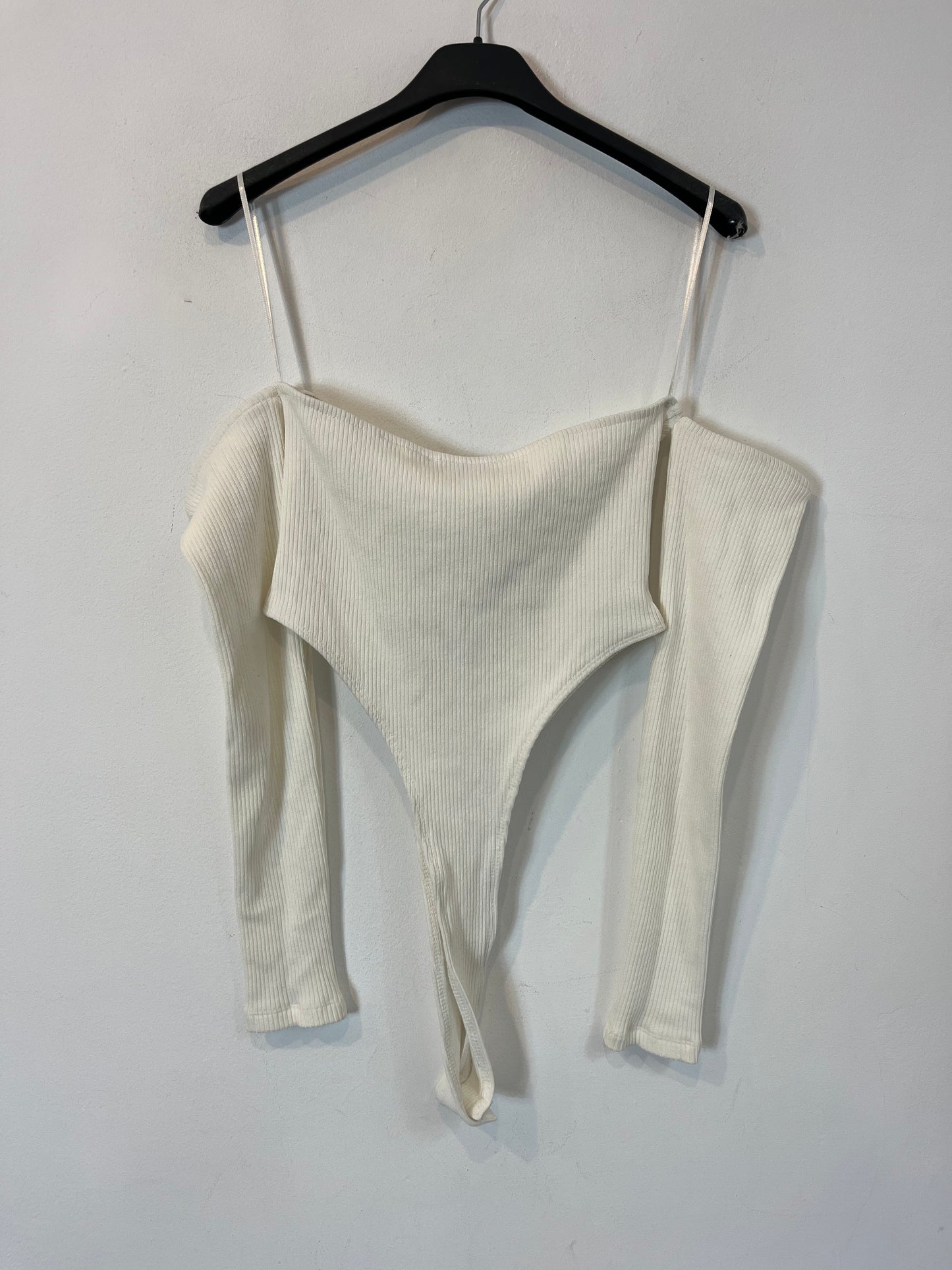 ZARA. Body canalé blanco elástico. T M