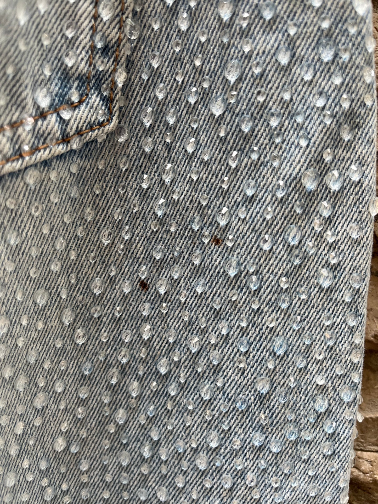 ZARA. Denim recto pedrería. T 36