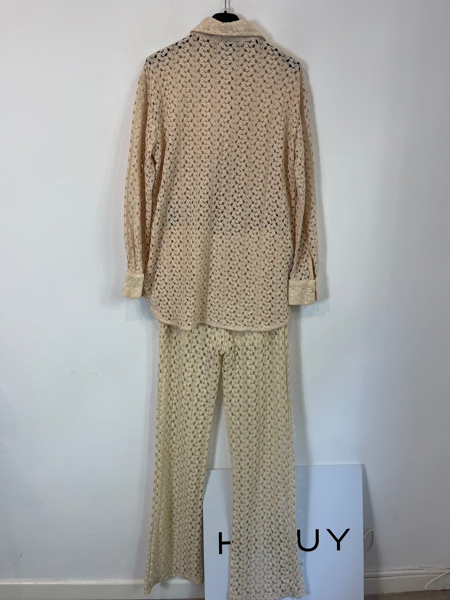 MANGO. Total look croché beige. T XS/S
