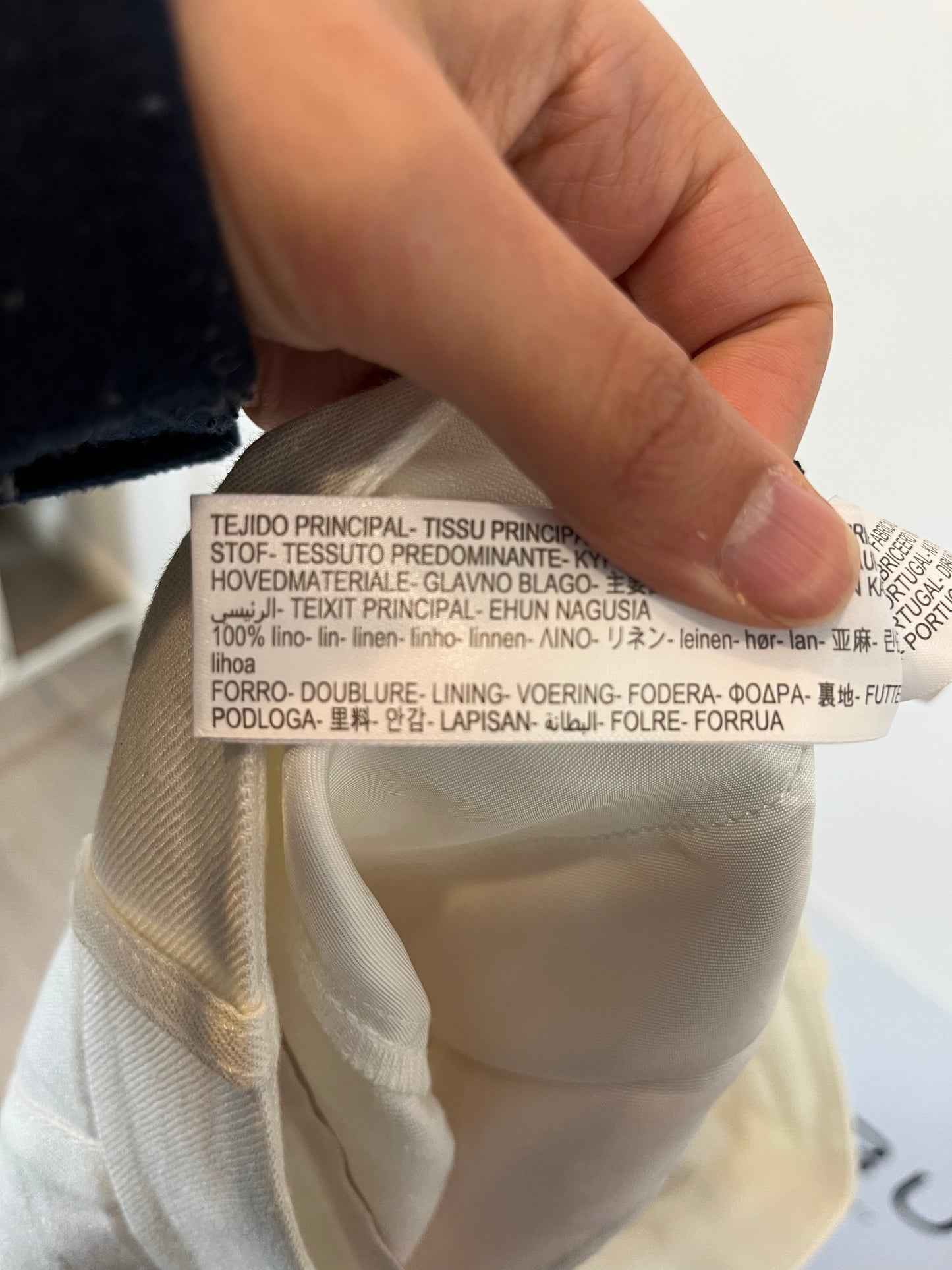 MASSIMO DUTTI. Bermuda lino blanco. T 38