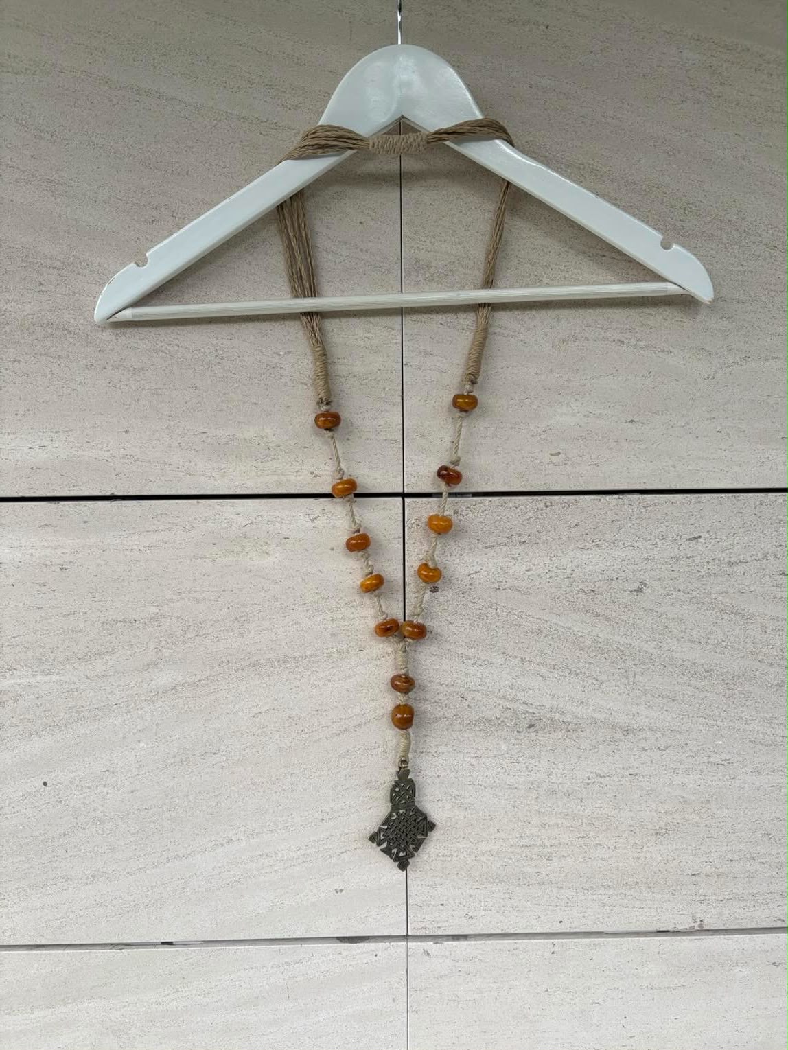 Collar cuerda y colgante