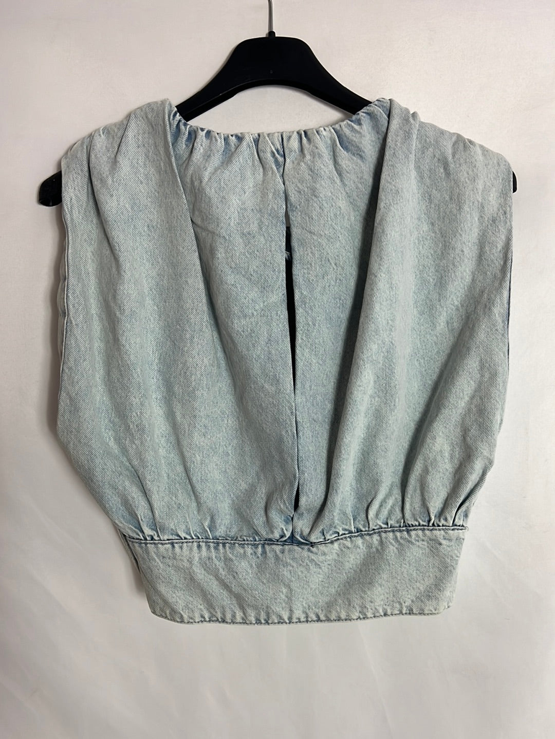 ZARA. Top corto denim fruncido. T S