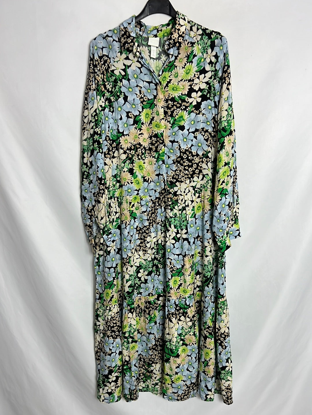 h&m green floral midi dress H&M. Flower print midi dress. T.S. – Hibuy market