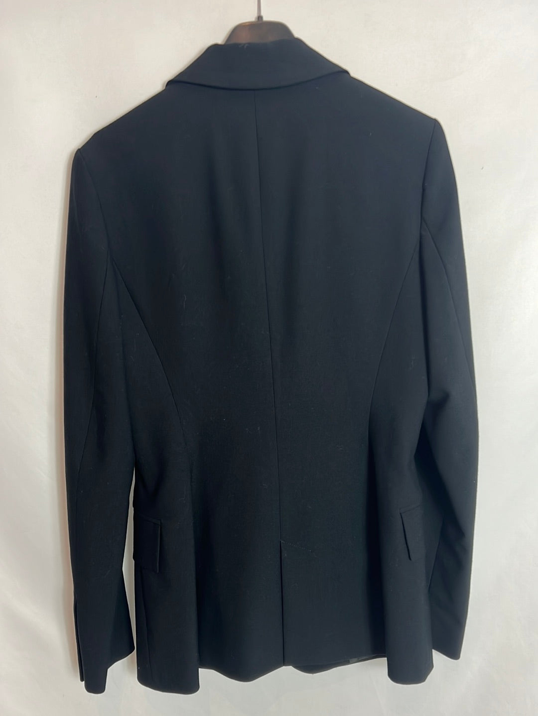 ZARA. Blazer negra larga. T 36