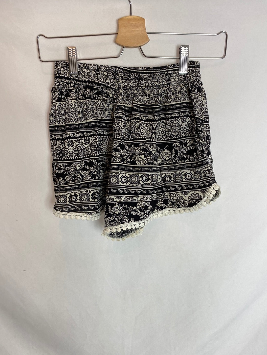 ONLY. Pantalones cortos fluidos estampados. T.M