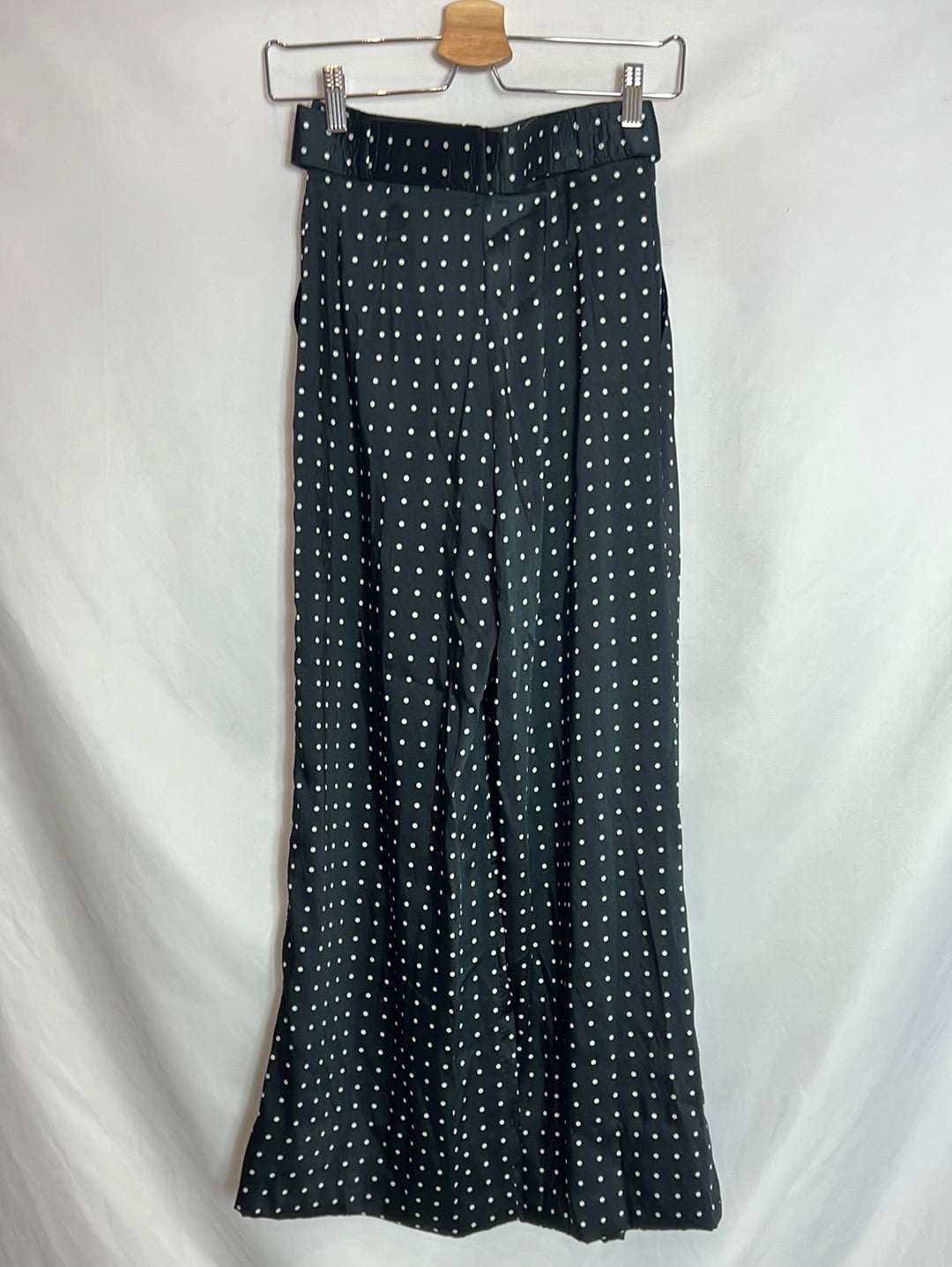 MANGO. Pantalón palazzo negro lunares. Y 34