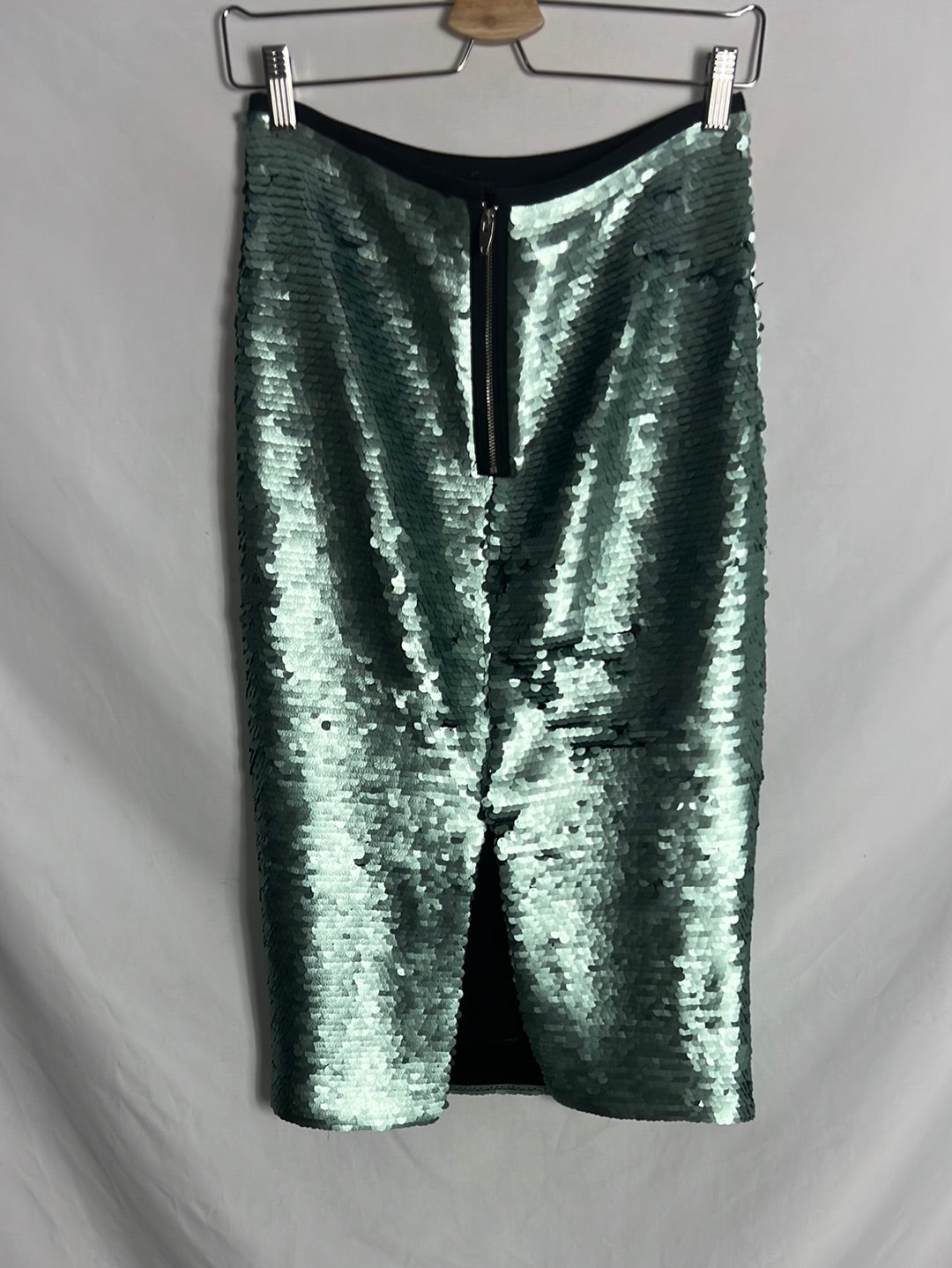 MANGO. Metallic sequin midi skirt. Size 34