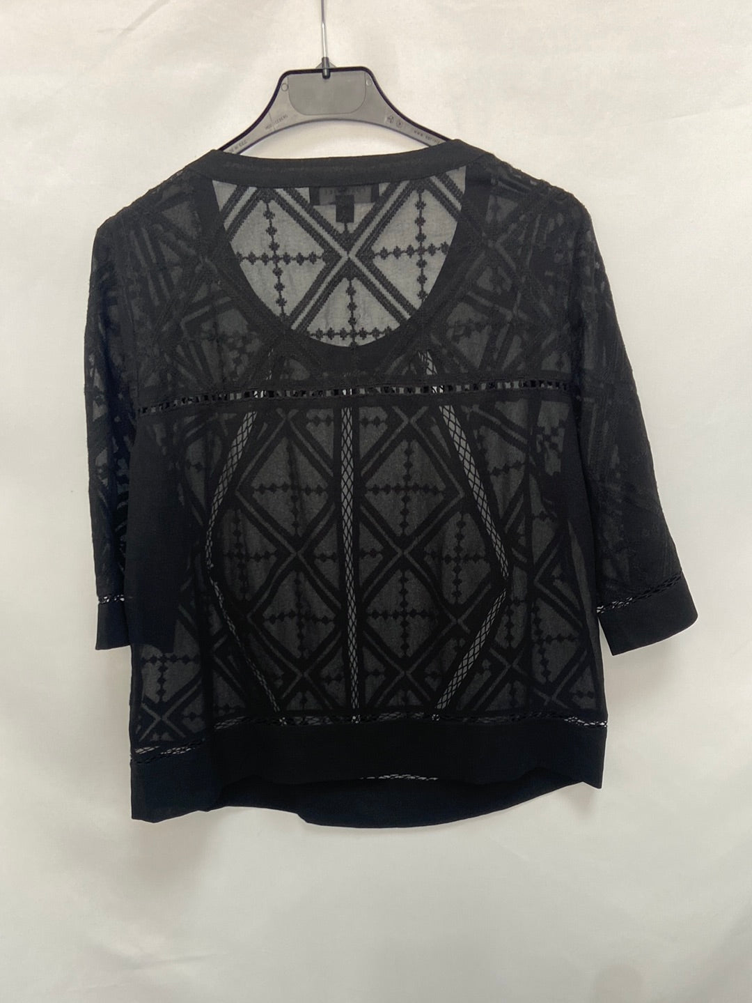 CORTEFIEL.Black embroidered Ts blouse