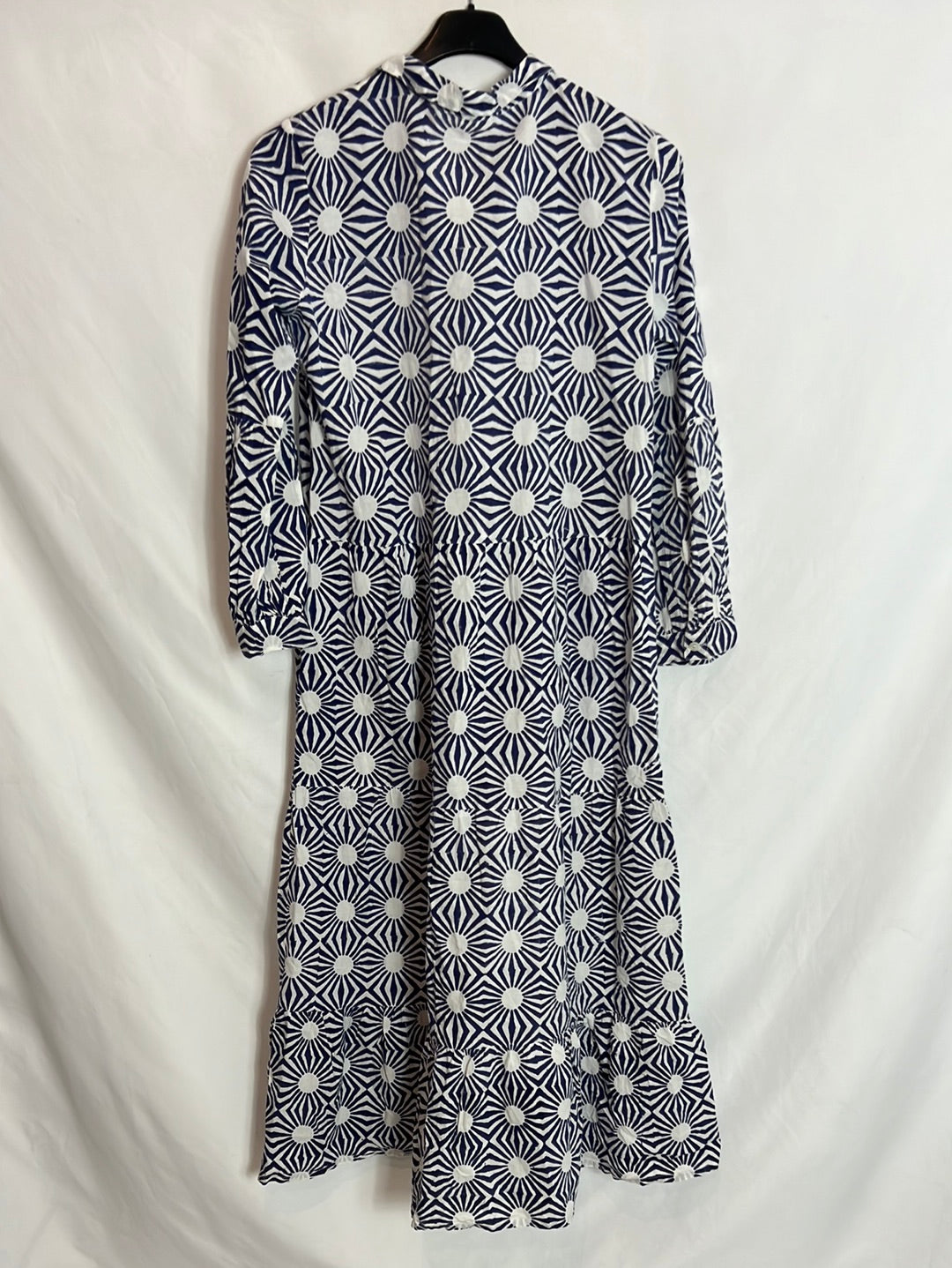 Blue dress suns Your(s)