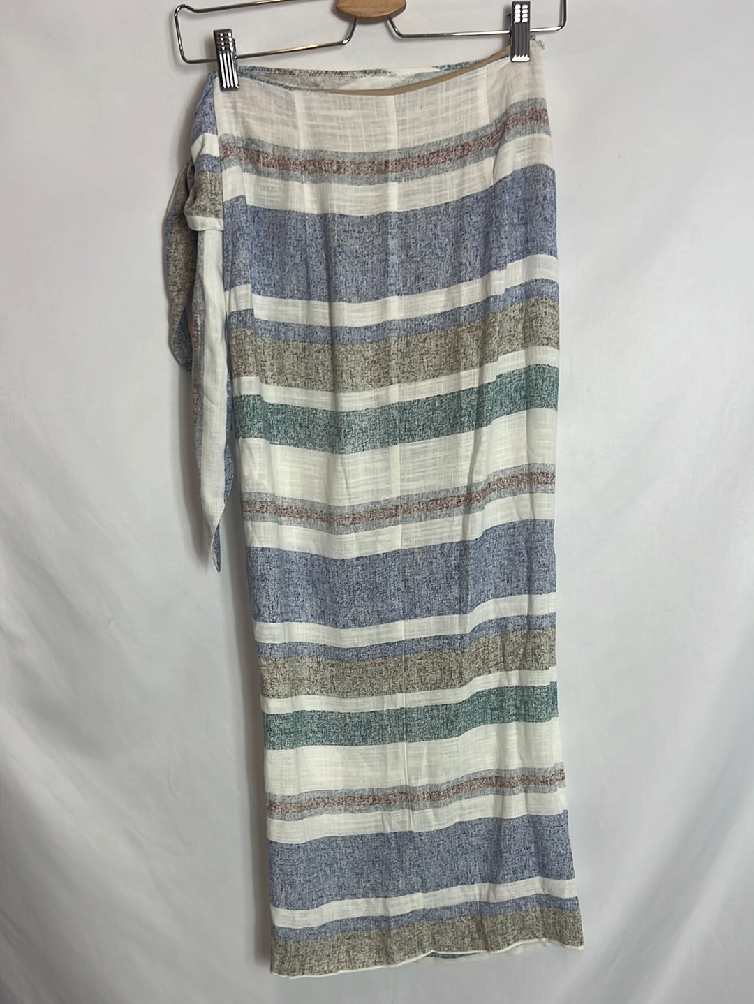 ZARA. Falda efecto pareo efecto lino. T XS