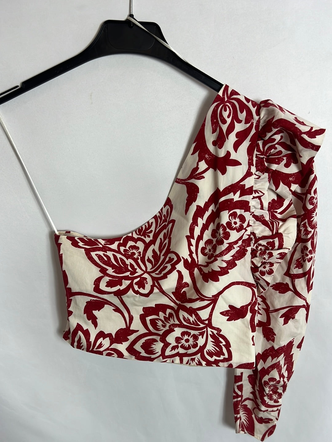 ZARA. Beige floral crop top T.xs