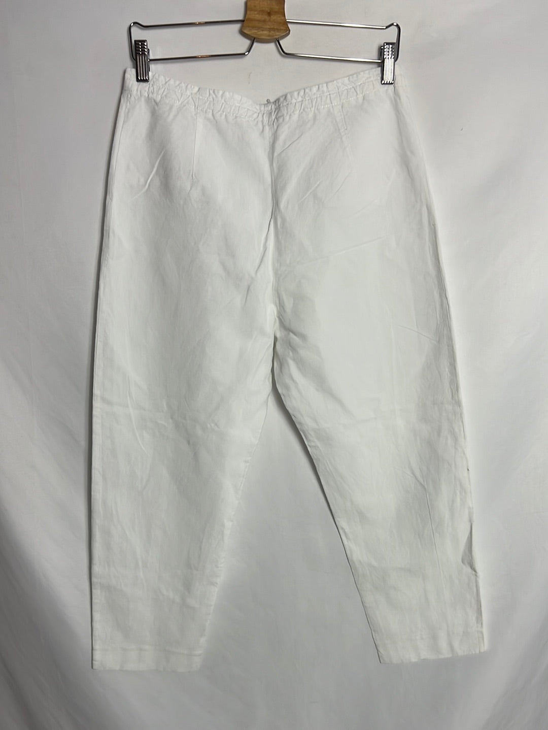 BIMBA Y LOLA. Thin white trousers. TM