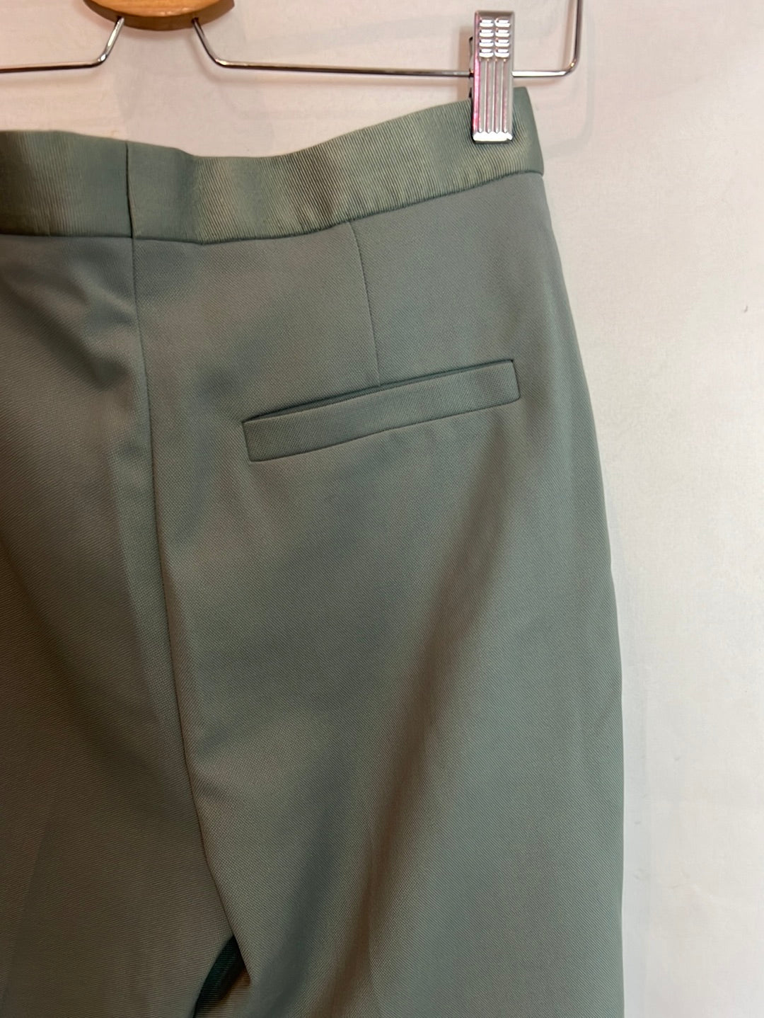 JOSEPH. Pantalón verde agua pinzas. T 36