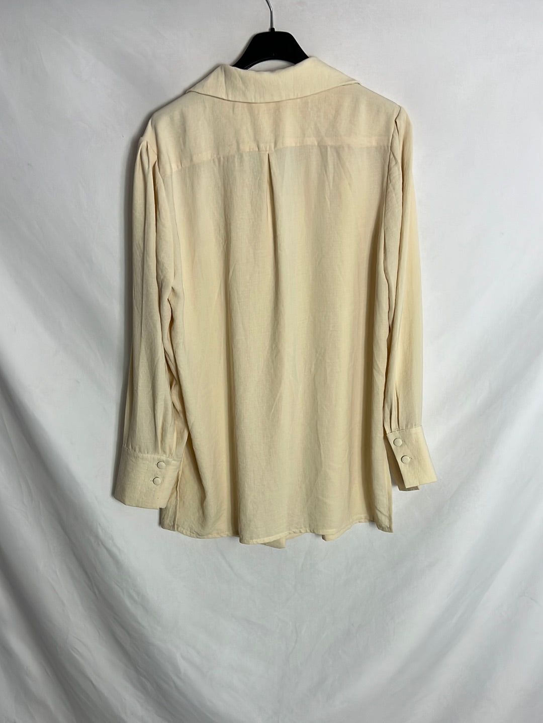 LE GODET. Blusa beige estilo vintage. T M