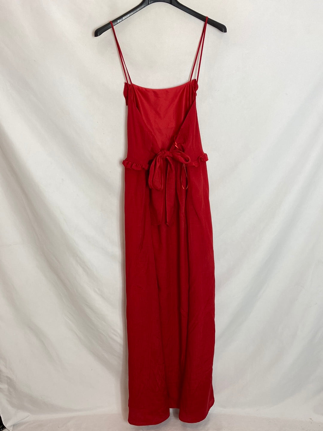 ZARA. Vestido largo rojo T.m