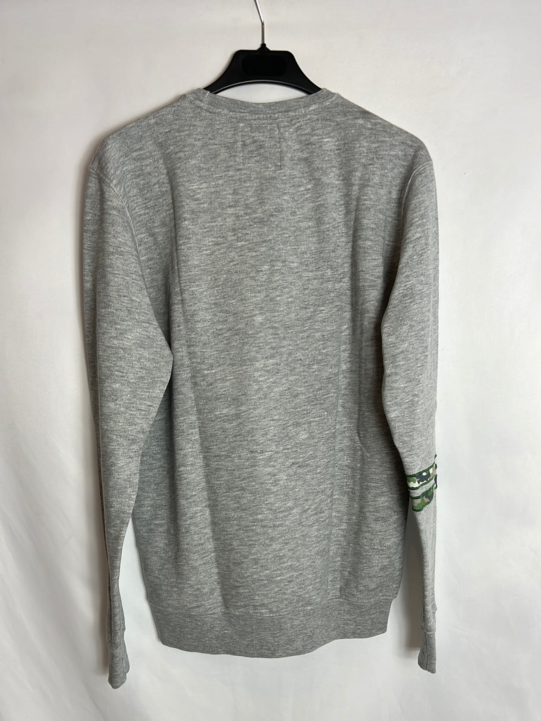 HUTTON. Sudadera gris logo coche. T M