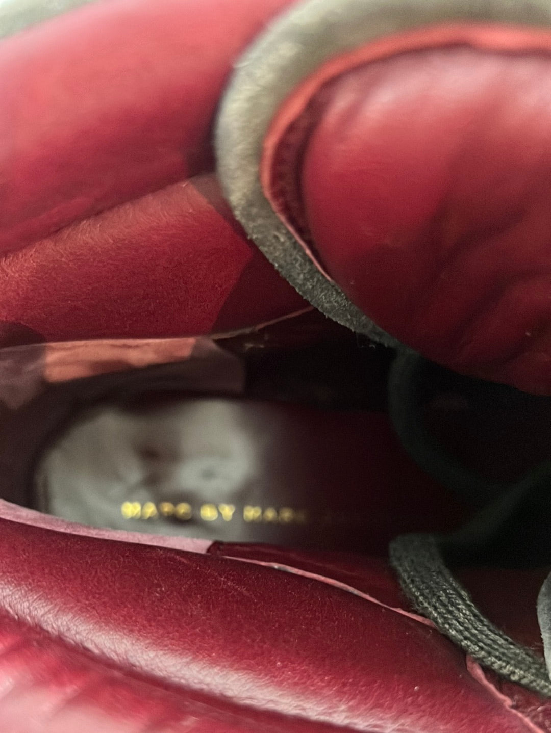 MARC JACOBS. Botines deportivos cuña interior. T 40