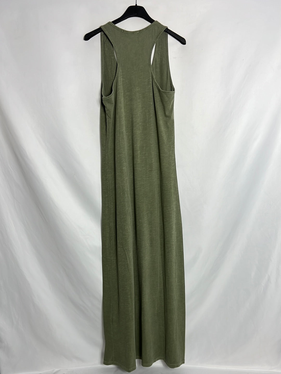 OTRAS. Vestido largo verde. T S