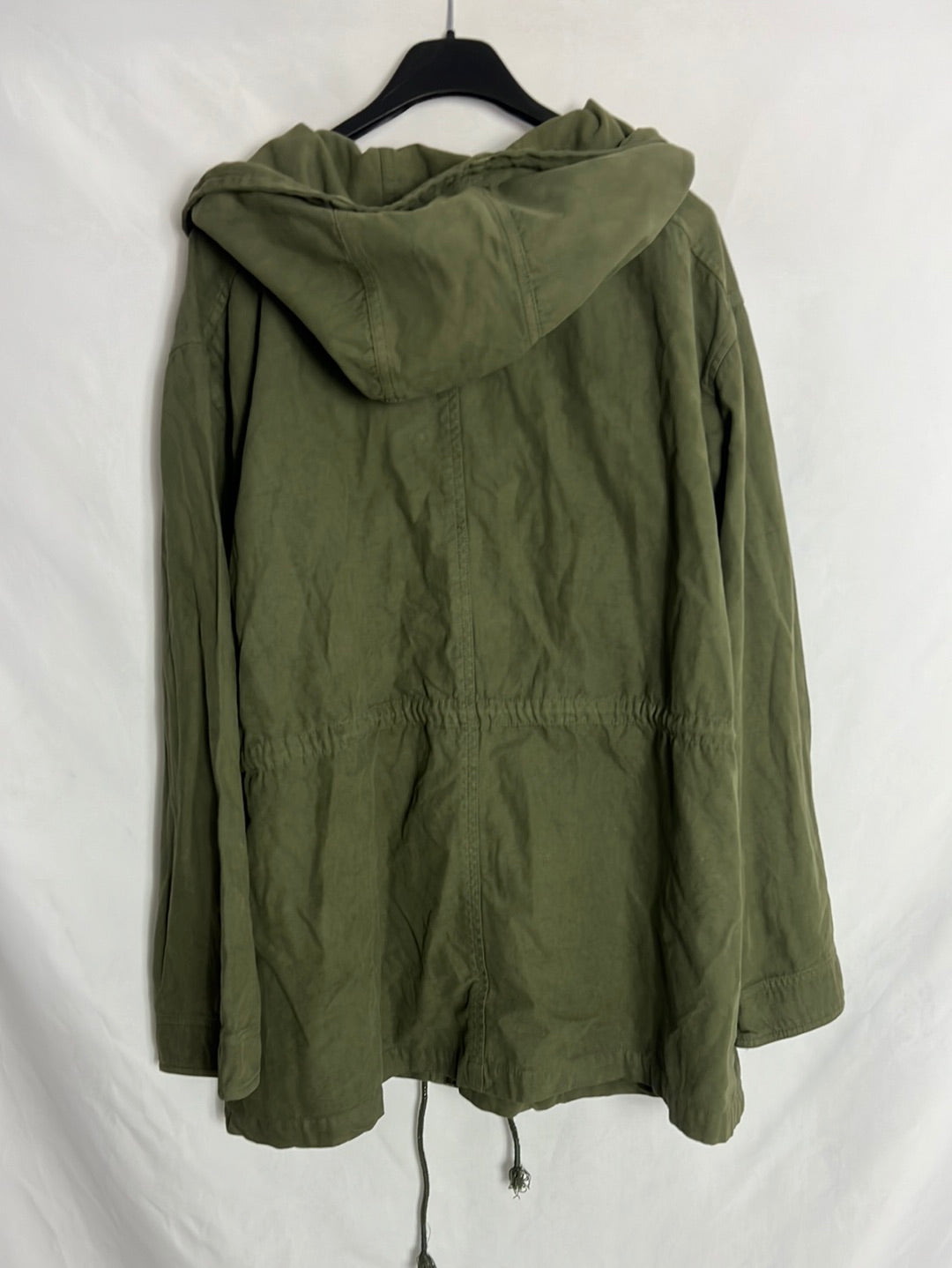 SOUTHERN COTTON. Parka verde capucha. T L
