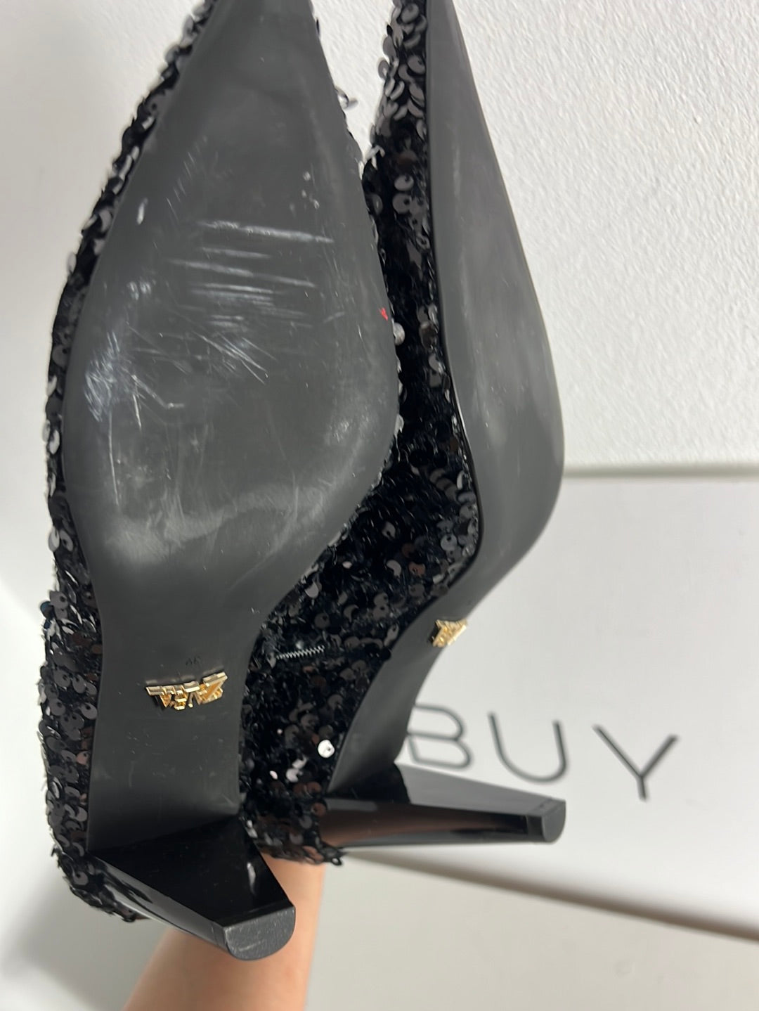 ZARA. Botines negro lentejuelas. T 39