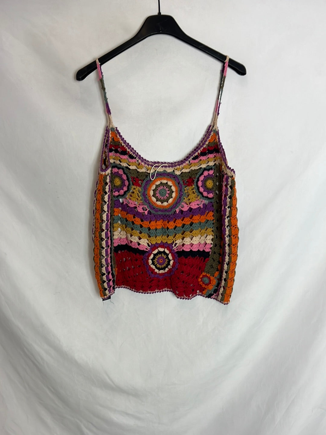 ZARA. Top crochet colores. T M