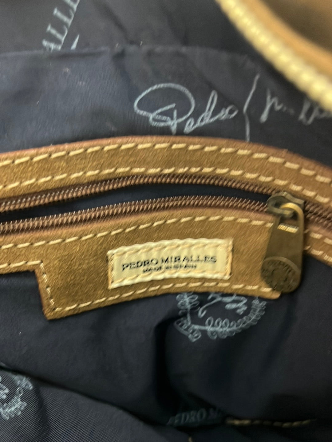 PEDRO MIRALLES. bolso marrón rigido (tara)