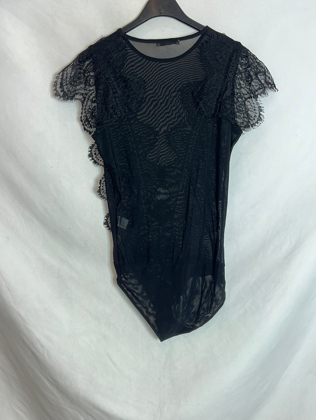 ZARA. Body negro semitransparente encajes. T S